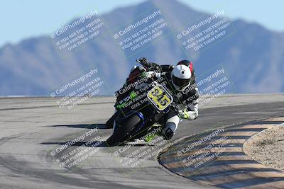 media/Dec-07-2025-CVMA (Sun) [[3e7d2de5dc]]/Race 5-Formula UL-CVMA Hooligans-American Thunder/